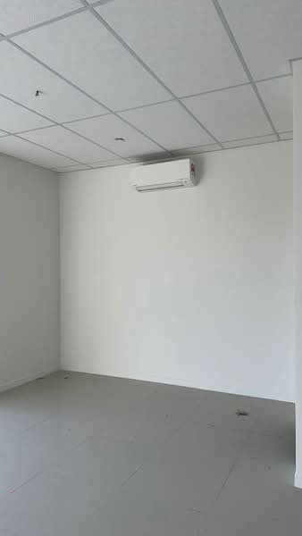 Service Residence for Rent at Edelweiss @ Tropicana Gardens - Tommy Koh - Interior - PropertyGuru.com.my