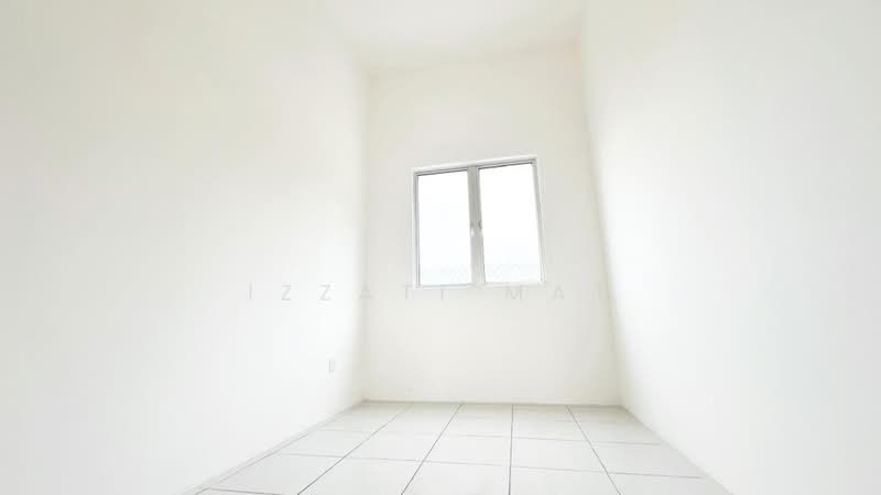 2-storey Terraced House for Sale in Desa Seri Setia (Sepang) - Izzati Mat - Interior - PropertyGuru.com.my