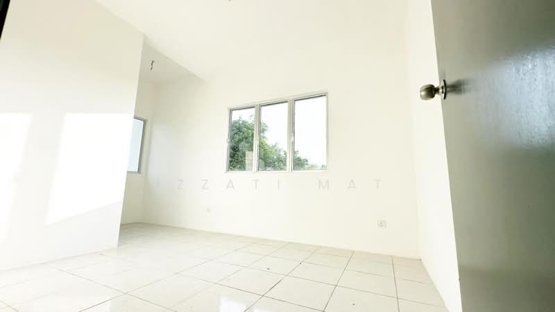 2-storey Terraced House for Sale in Desa Seri Setia (Sepang) - Izzati Mat - Interior - PropertyGuru.com.my
