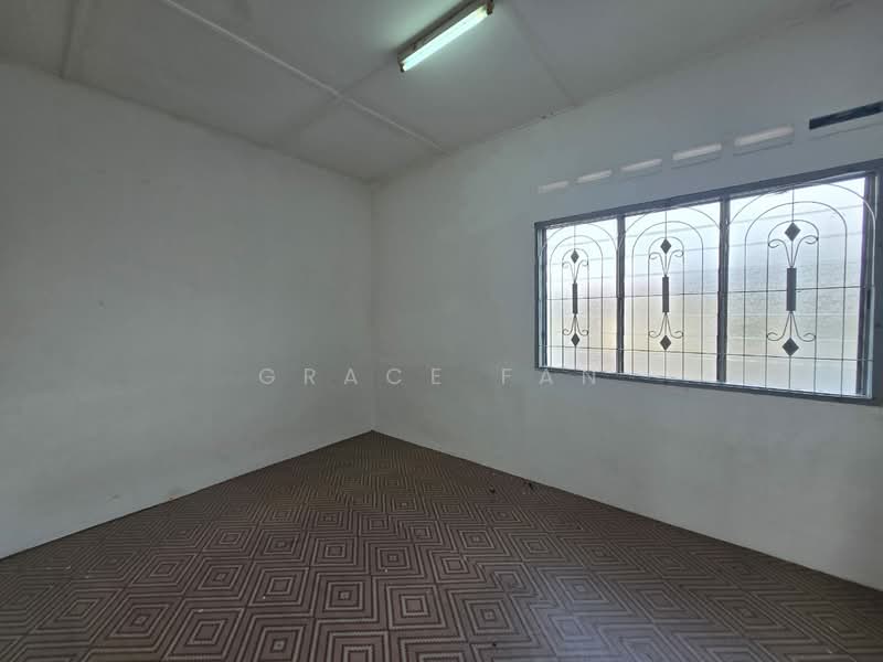 2-storey Terraced House for Sale in Taman Bertuah 1 (Kluang) - Grace Fan - PropertyGuru.com.my