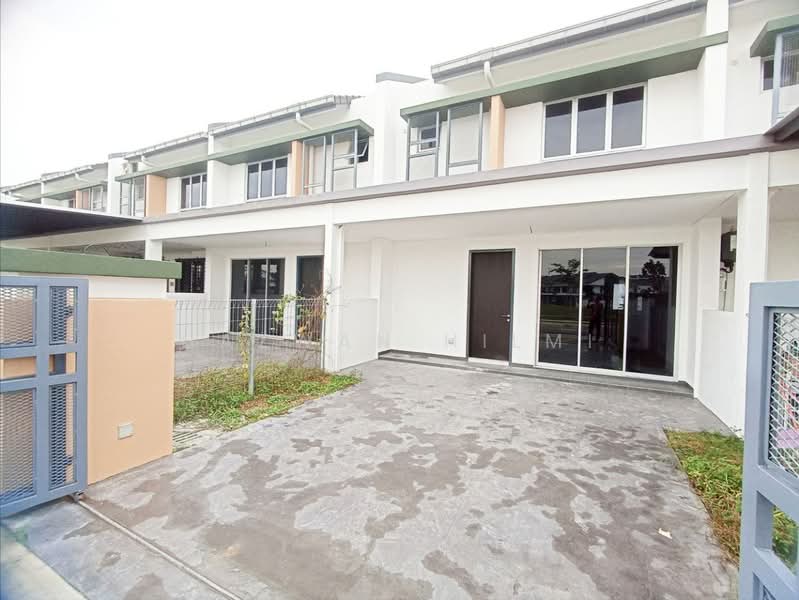 2-storey Terraced House for Sale in Bandar Bukit Tinggi (Klang) - Hazwan Hilmi - Exterior - PropertyGuru.com.my