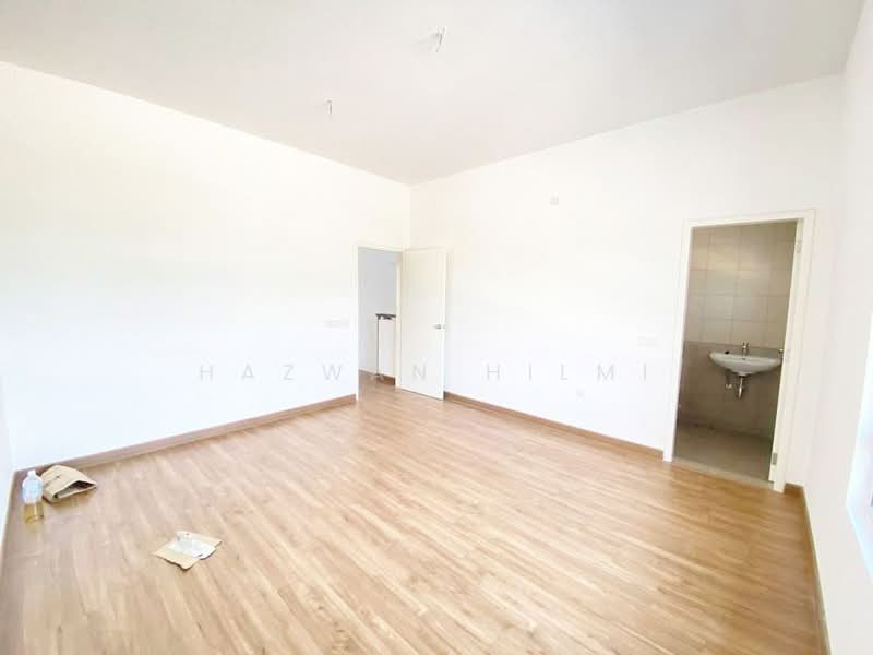 2-storey Terraced House for Sale in Bandar Bukit Tinggi (Klang) - Hazwan Hilmi - Interior - PropertyGuru.com.my