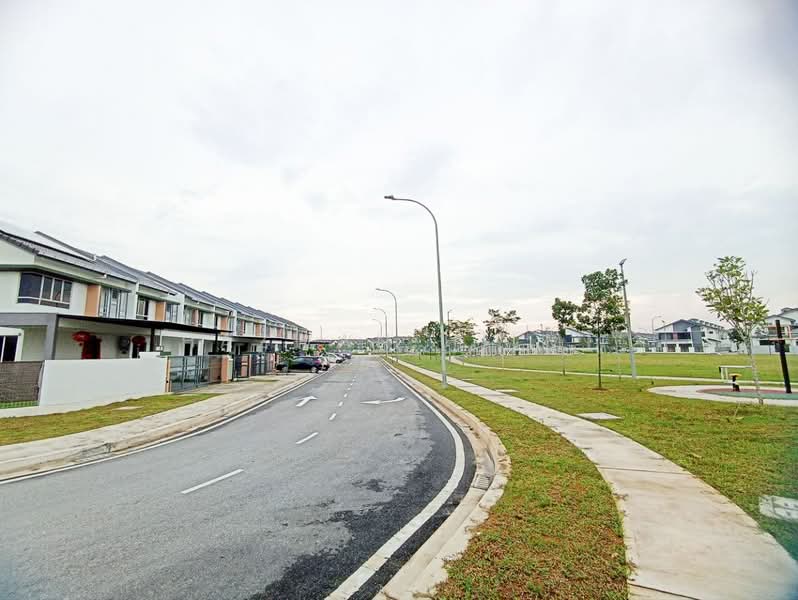 2-storey Terraced House for Sale in Bandar Bukit Tinggi (Klang) - Hazwan Hilmi - Exterior - PropertyGuru.com.my
