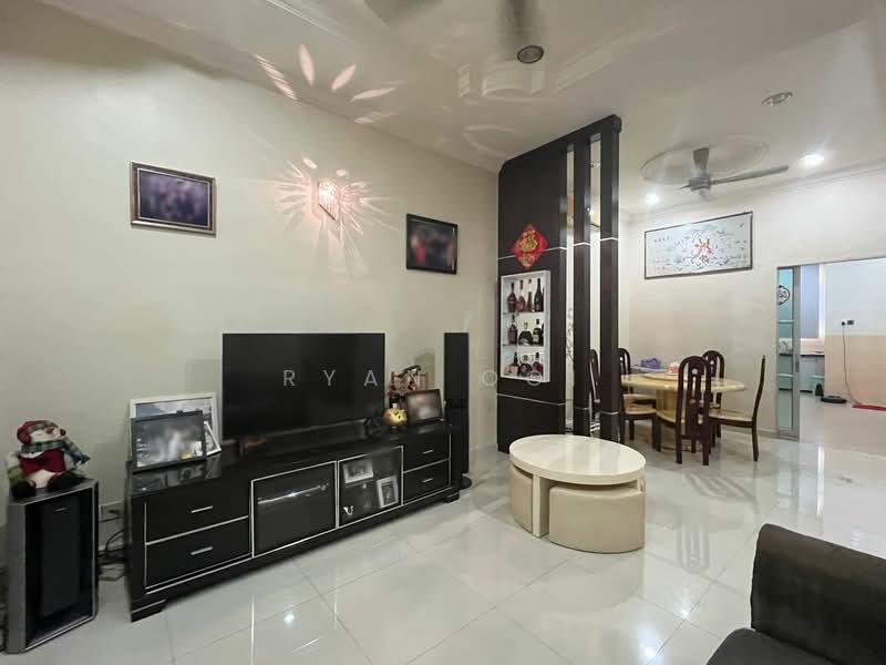 2-storey Terraced House for Sale in Taman Saga (Alor Setar) - Ryan Ooi - Living Room - PropertyGuru.com.my