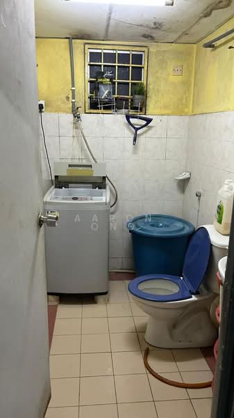 Apartment for Rent at Pesona Villa - Aaron Ong - Bathroom - PropertyGuru.com.my