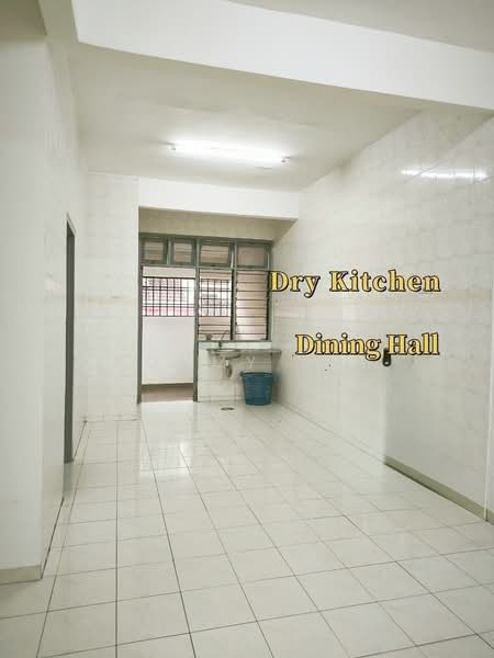 2-storey Terraced House for Sale in Taman Desa Cemerlang (Ulu Tiram) - Tommy Tai - Kitchen - PropertyGuru.com.my