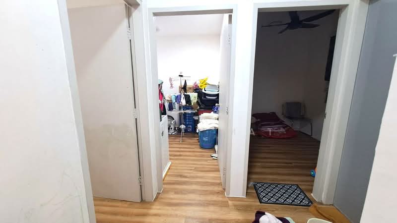 Pangsapuri untuk Dijual di De Cendana - Izzati Mat - Bedroom - PropertyGuru.com.my