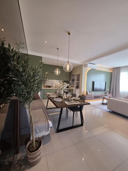 Townhouse for Sale in Sepang (Selangor) - Zoey Kher - PropertyGuru.com.my