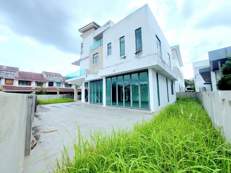 Bungalow for Sale in Tambun (Perak) - Ivan Tai - PropertyGuru.com.my
