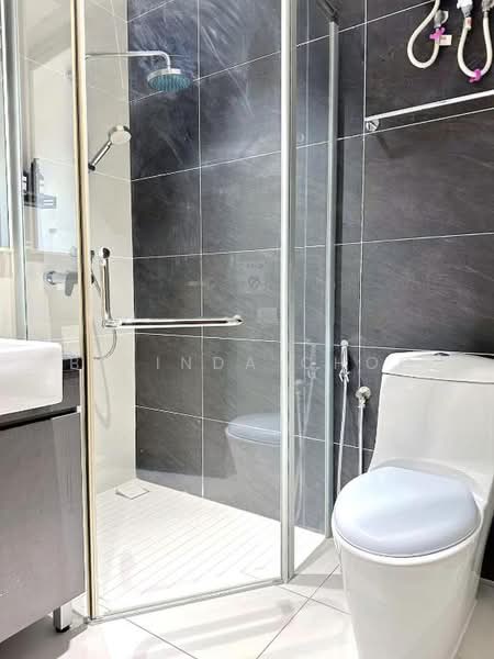 Condominium for Sale at Kings Bay @ Country Garden Danga Bay - Belinda Choo - Bathroom - PropertyGuru.com.my