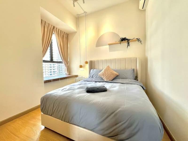 Condominium for Sale at Kings Bay @ Country Garden Danga Bay - Belinda Choo - Bedroom - PropertyGuru.com.my