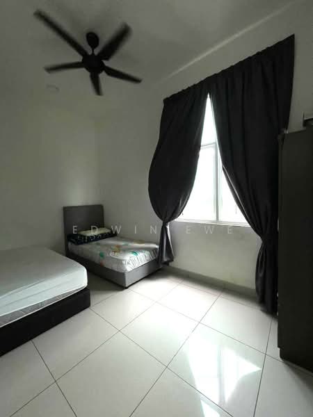 Kondominium untuk Disewa di Southbay Plaza - Edwin Ewe - Bedroom - PropertyGuru.com.my