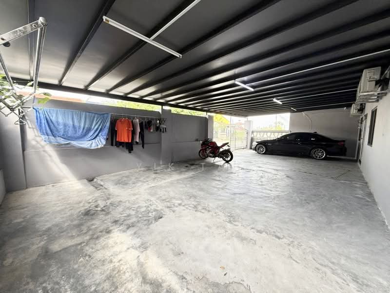 Semi-Detached House for Sale in Taman Abad (Johor Bahru) - Yik Tat - PropertyGuru.com.my