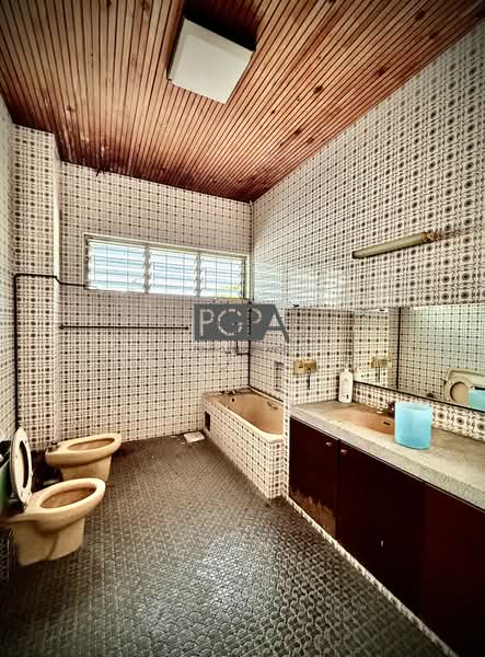 Bungalow for Sale in Pulau Tikus (Penang) - Cheryl Chng - Bathroom - PropertyGuru.com.my