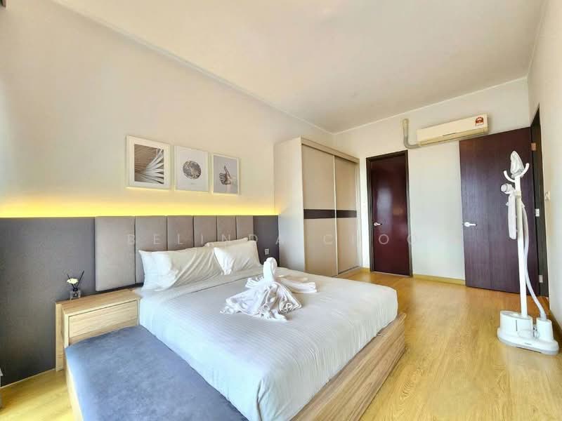 Kondominium untuk Dijual di Royal Strand @ Country Garden Danga Bay - Belinda Choo - Bedroom - PropertyGuru.com.my