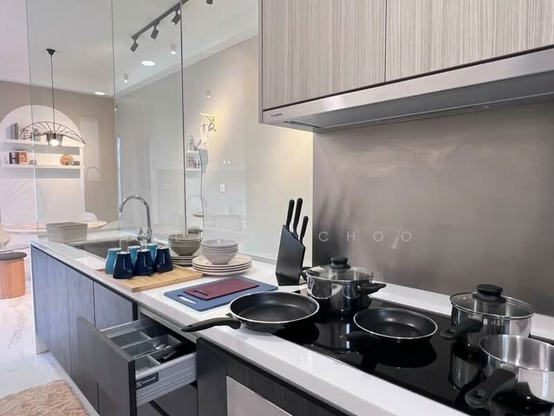 Service Residence for Sale at Setia Sky 88 - Belinda Choo - Kitchen - PropertyGuru.com.my