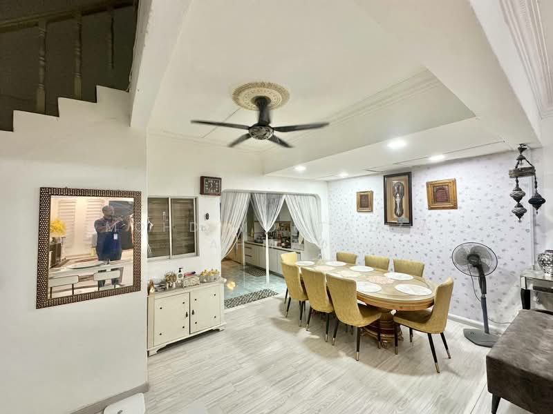 Rumah Teres 2 Tingkat untuk Dijual di Taman Selayang Indah (Selayang) - Mohd Mortadza Ahmad - Dining Room - PropertyGuru.com.my