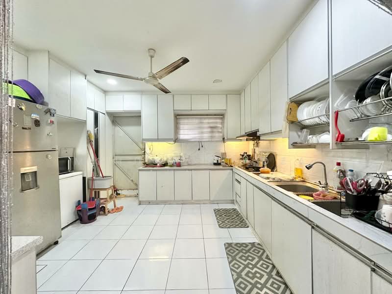 Rumah Teres 2 Tingkat untuk Dijual di Taman Selayang Indah (Selayang) - Mohd Mortadza Ahmad - Kitchen - PropertyGuru.com.my