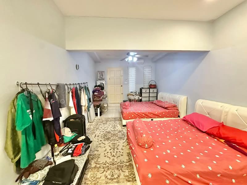 Rumah Teres 2 Tingkat untuk Dijual di Taman Selayang Indah (Selayang) - Mohd Mortadza Ahmad - Bedroom - PropertyGuru.com.my