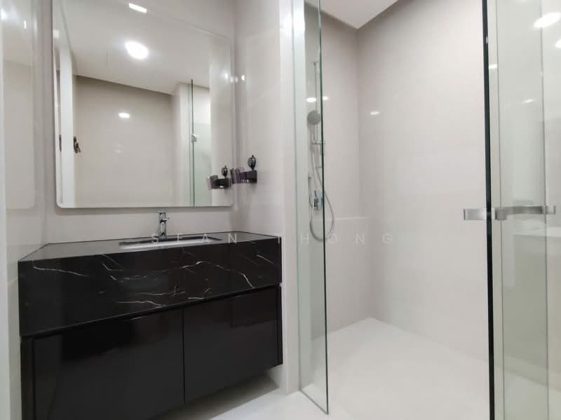 Servis Apartment untuk Disewa di Pavilion Damansara Heights - Sean Thong - Bathroom - PropertyGuru.com.my