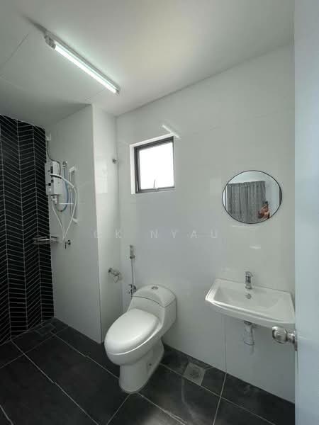 Servis Apartment untuk Disewa di The Horizon - Ck Nyau - Bathroom - PropertyGuru.com.my