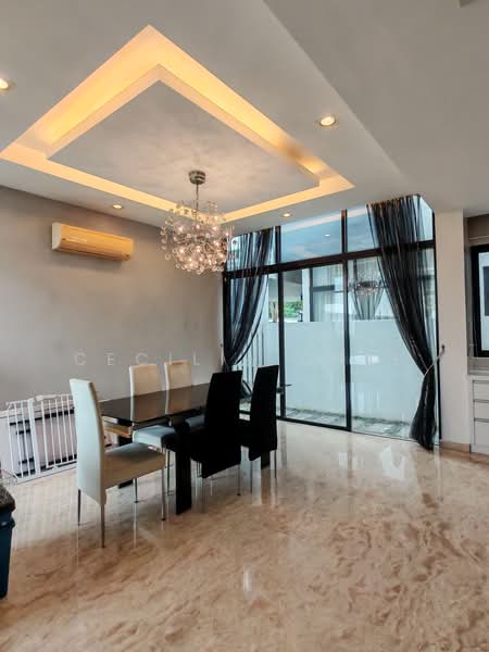Semi-Detached House for Sale in Lake Edge (Puchong) - Cecilia Chee - Dining Room - PropertyGuru.com.my