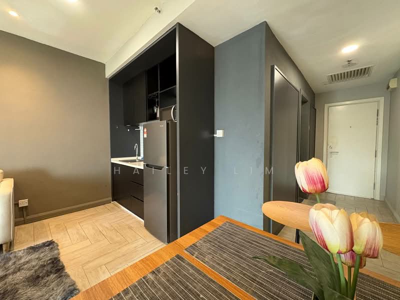 Service Residence for Rent at Marriot International Hotel @ Empire City - Hailey Lim - Kitchen - PropertyGuru.com.my