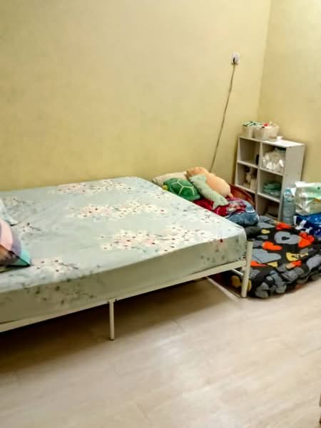 1-storey Terraced House for Sale in Bandar Mahkota (Banting) - Izzati Mat - Bedroom - PropertyGuru.com.my
