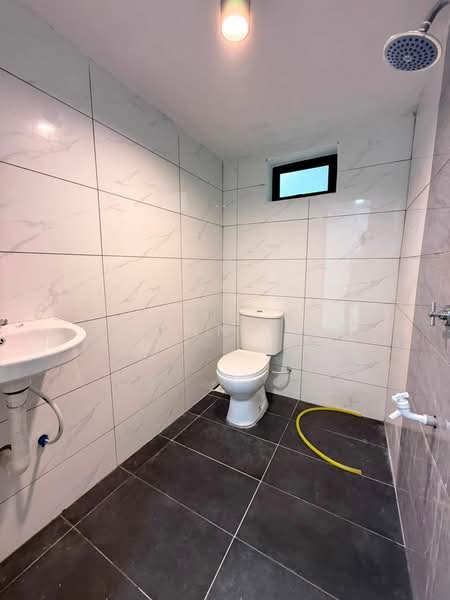 1-storey Terraced House for Sale in Taman Sri Skudai (Skudai) - Lynn SL - Bathroom - PropertyGuru.com.my
