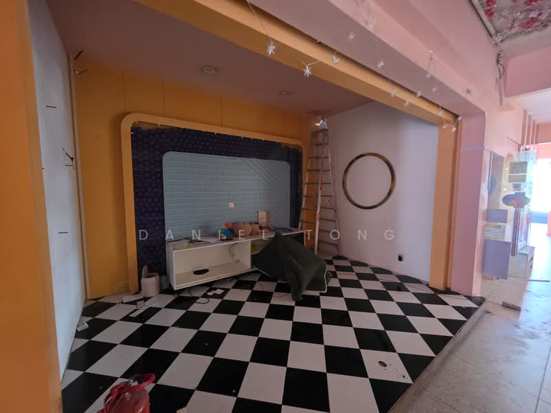 Shop for Rent in SS15 (Subang Jaya) - Daniel Tong - Interior - PropertyGuru.com.my