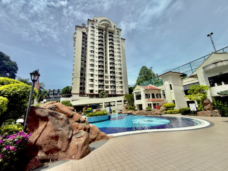 Condominium for Sale at Robson Condominium - Ashraf Azwan - Pool - PropertyGuru.com.my