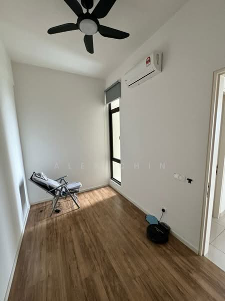 Service Residence for Sale at The Park Sky Residence - Alex Chin - Interior - PropertyGuru.com.my