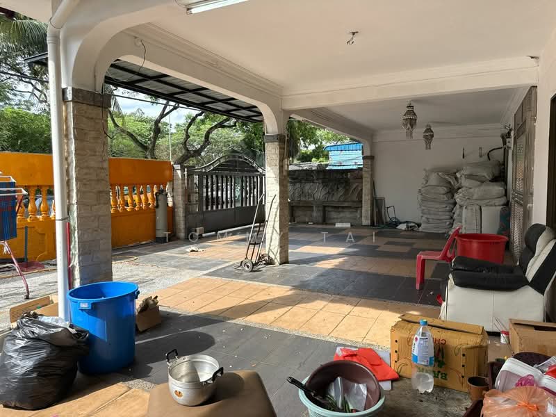 1-storey Terraced House for Sale in Taman Daya (Johor Bahru) - Tommy Tai - Exterior - PropertyGuru.com.my