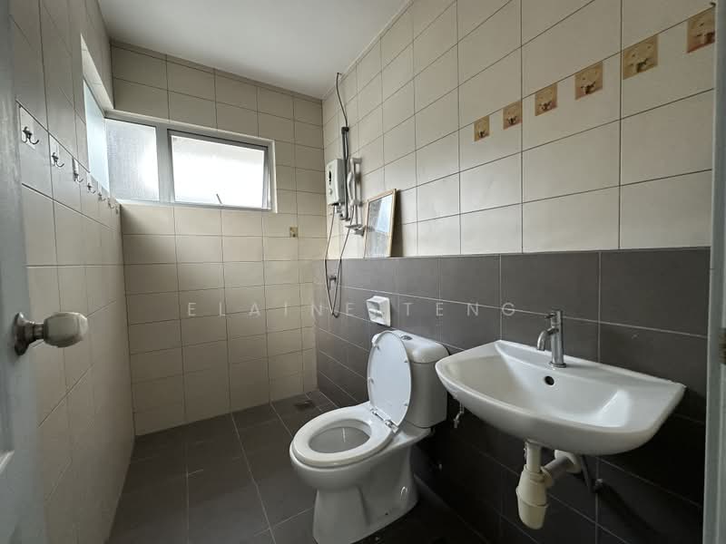 Rumah Teres 2 Tingkat untuk Disewa di Ambang Botanic (Klang) - Elaine Teng - Bathroom - PropertyGuru.com.my
