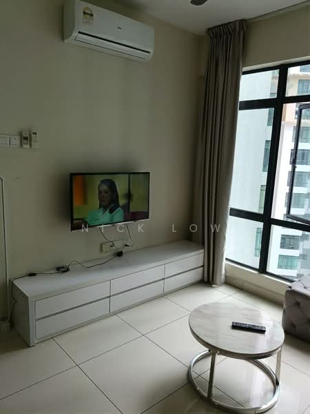 Servis Apartment untuk Disewa di ARC @ Austin Hills - Nick Low - Living Room - PropertyGuru.com.my