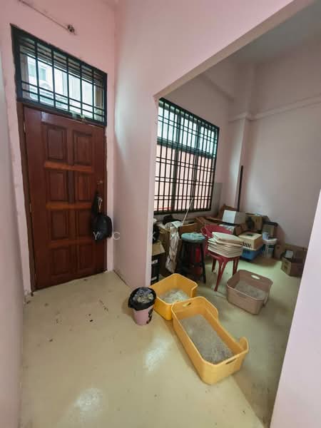 Shop for Rent in Taman Molek (Johor Bahru) - YC Khoo - PropertyGuru.com.my