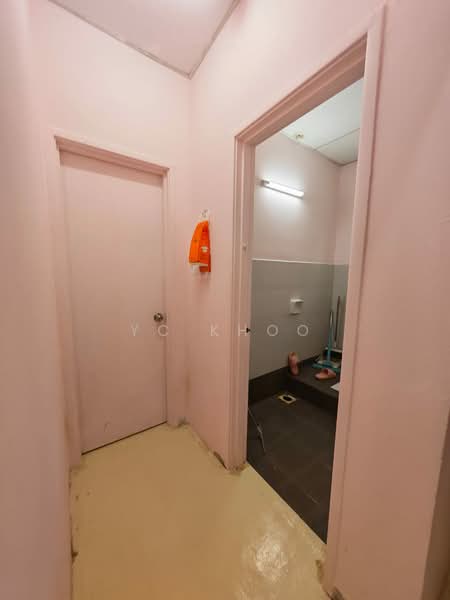 Shop for Rent in Taman Molek (Johor Bahru) - YC Khoo - PropertyGuru.com.my
