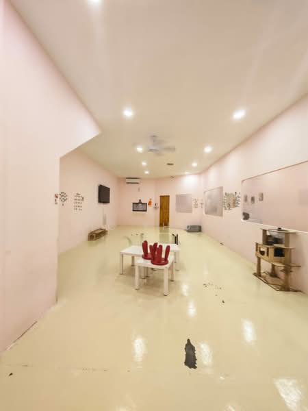 Shop for Rent in Taman Molek (Johor Bahru) - YC Khoo - PropertyGuru.com.my