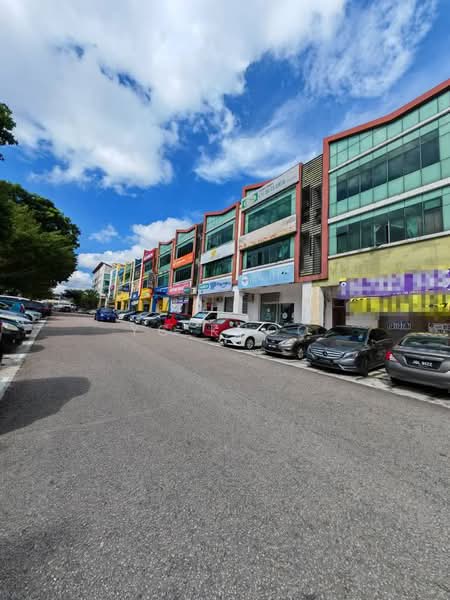 Shop for Rent in Taman Molek (Johor Bahru) - YC Khoo - PropertyGuru.com.my
