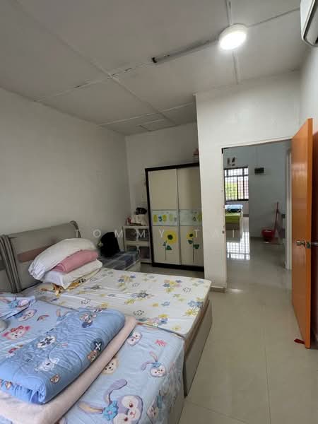 2-storey Terraced House for Sale in Taman Universiti (Skudai) - Tommy Tai - Bedroom - PropertyGuru.com.my