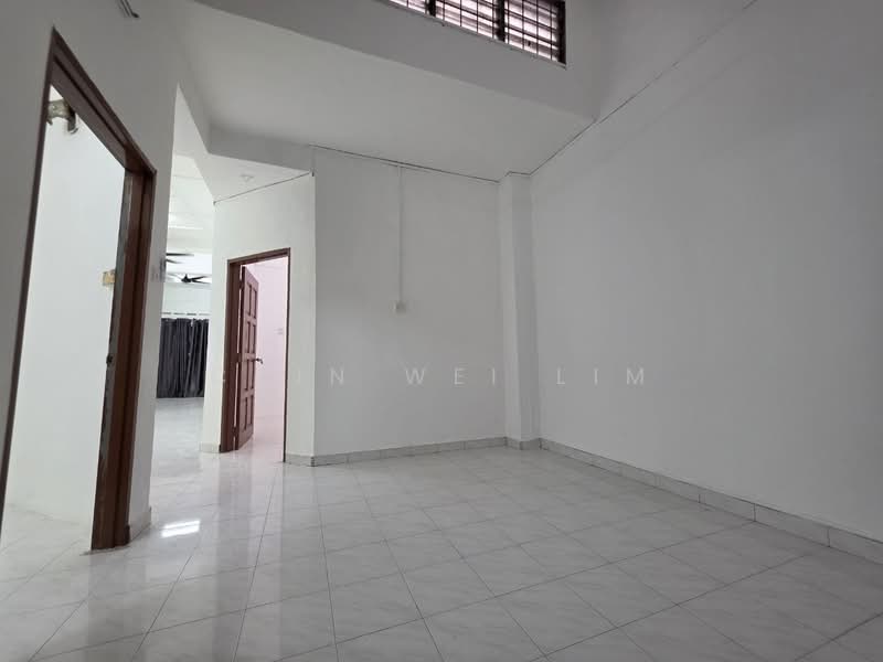 Rumah Teres 1 Tingkat untuk Dijual di Taman Intan (Kluang) - Chin Wei Lim - PropertyGuru.com.my