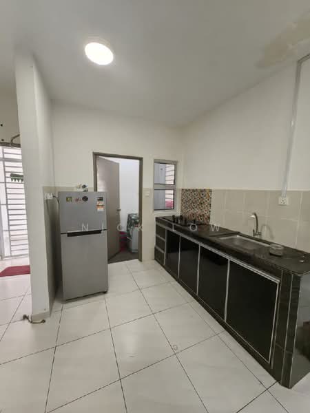 Apartment for Rent at Bayu Angkasa - Nick Low - Kitchen - PropertyGuru.com.my