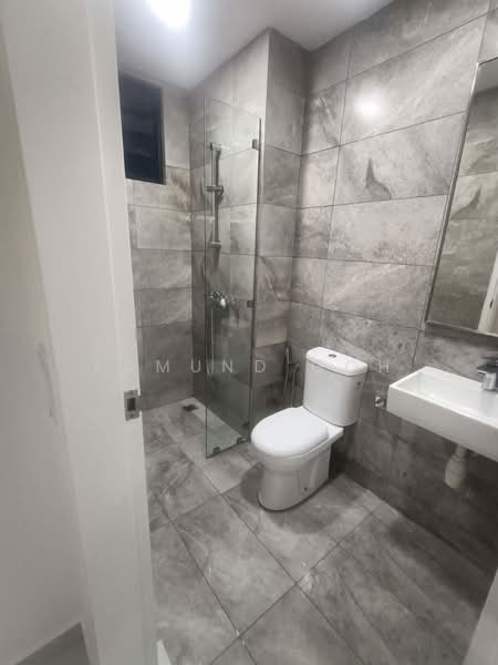 Servis Apartment untuk Disewa di Equine Residence - Edmund Goh - Bathroom - PropertyGuru.com.my