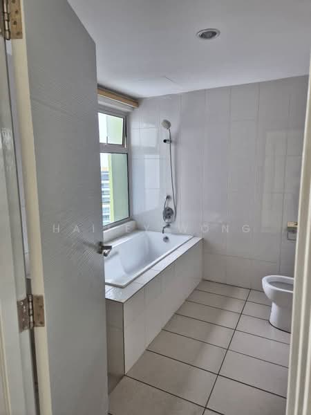 Condominium for Rent at The Latitude Condominium - Hailey Wong - Bathroom - PropertyGuru.com.my