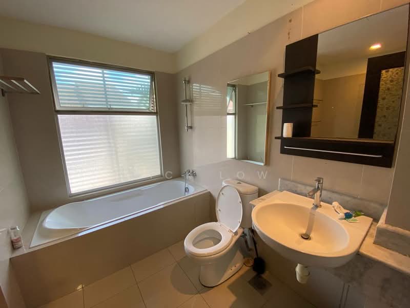 2-storey Terraced House for Rent in Leisure Farm (Gelang Patah) - Nick Low - Bathroom - PropertyGuru.com.my