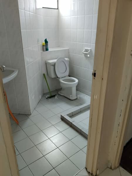 Kondominium untuk Disewa di Leader Garden - Vick Teoh - Bathroom - PropertyGuru.com.my