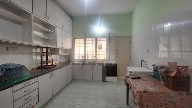Bungalow for Sale in Seputeh (Kuala Lumpur) - SY Yen - Kitchen - PropertyGuru.com.my
