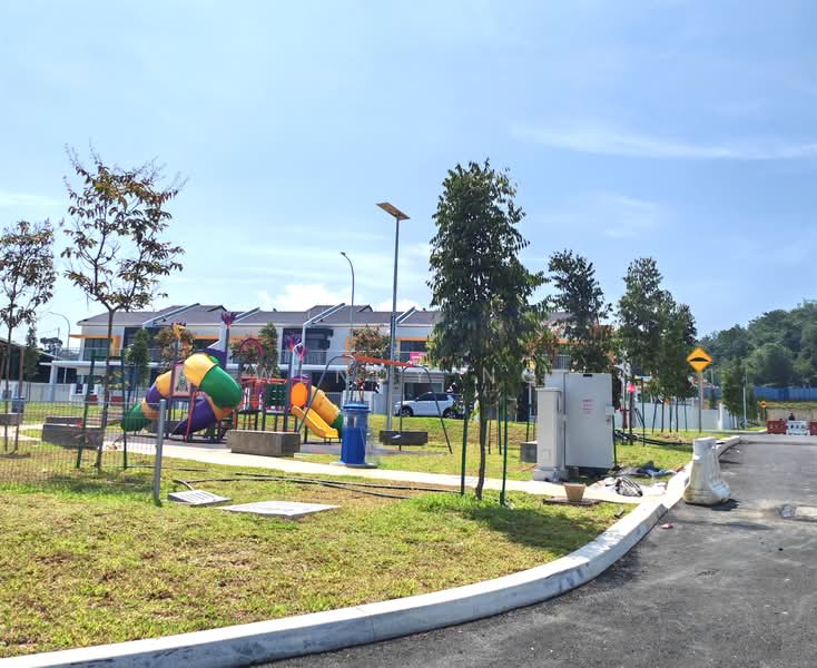 Agricultural Land for Sale in Serendah (Selangor) - Wendy Ng - Exterior - PropertyGuru.com.my