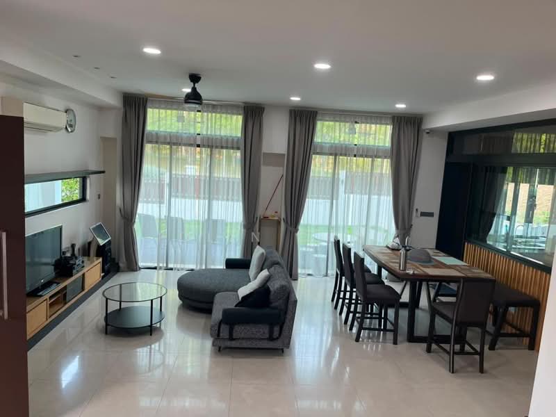 Rumah Berkembar untuk Dijual di Petaling Jaya (Selangor) - Jolin Choi - PropertyGuru.com.my