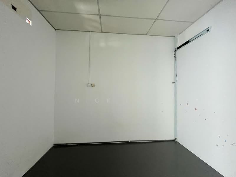 Pejabat untuk Disewa di Taman Impian Emas (Skudai) - Nick Low - Interior - PropertyGuru.com.my